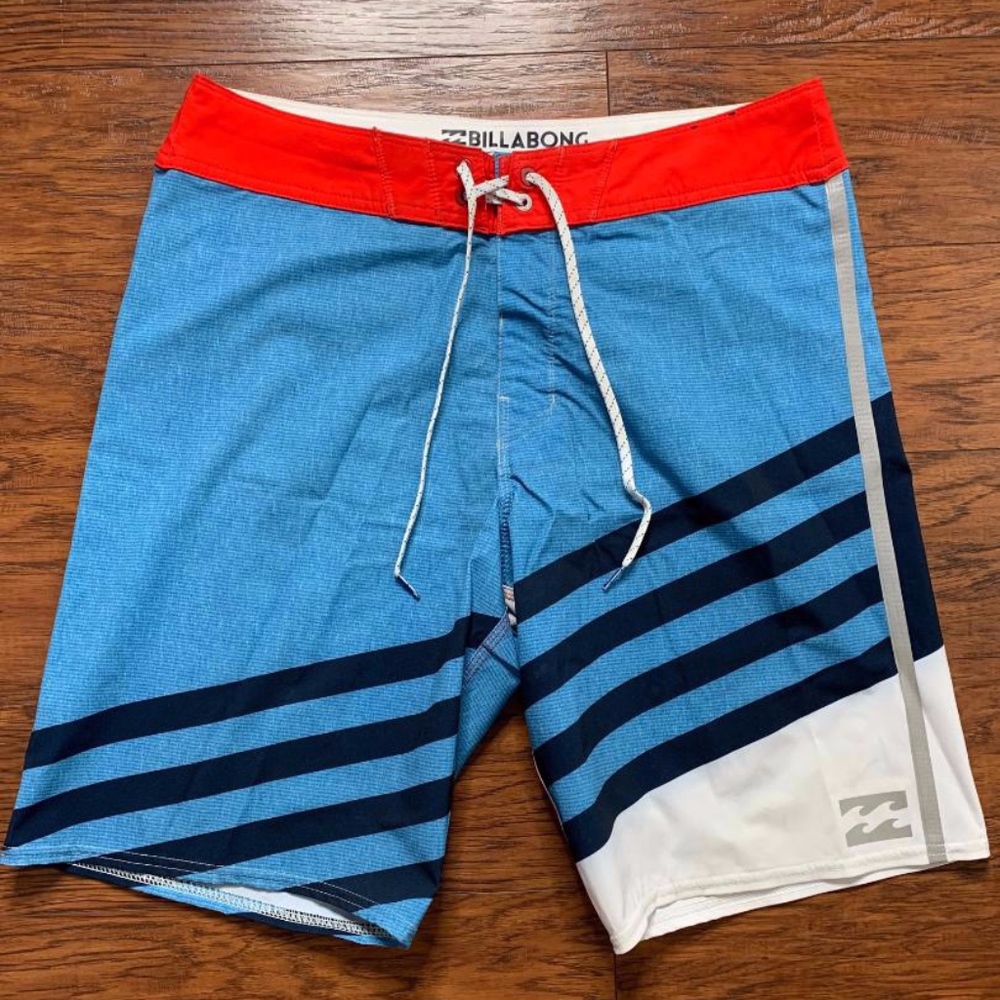 Billabong Boardshorts, Men's Boardshorts, Size 32